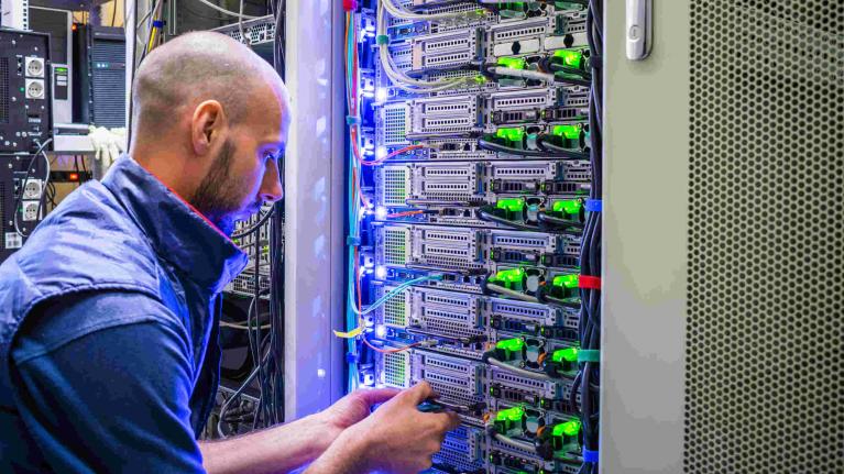 Remote Hands Technician in Dallas